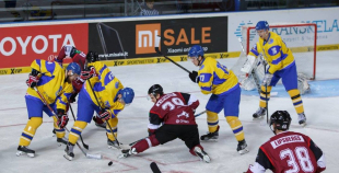 FOTO: Latvijas klubu izlase ar 9:2 sagrauj Ukrainas U-20 komandu