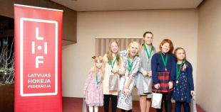 Lieliskā atmosfērā aizvadīts meiteņu turnīrs Tukumā