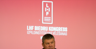 Aigars Kalvītis pārliecinoši ievēlēts par Latvijas Hokeja federācijas prezidentu