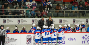 Latvijas sieviešu izlase Pasaules čempionāta atklāšanas mačā piekāpjas Slovākijai