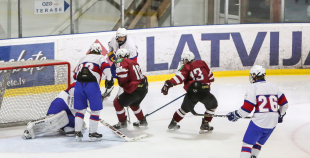 FOTO: Latvijas U-16 izlase pirmajā mačā ar 5:3 uzvar Norvēģiju 