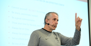 Boba Hārtlija seminārs pulcē 80 trenerus no Latvijas un ārvalstīm