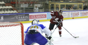 FOTO: Latvija - Kazahstāna (2:3 pēcspēles metienos)