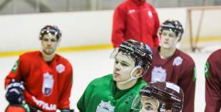 FOTO: Latvijas izlases treniņš pirms došanās uz Dāniju