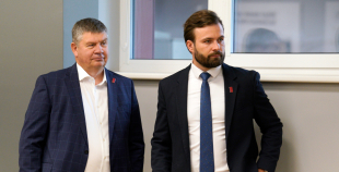 Aigars Kalvītis pārliecinoši ievēlēts par Latvijas Hokeja federācijas prezidentu