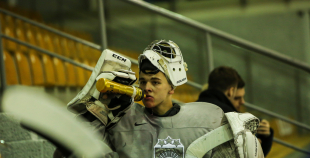 FOTO: U-20 izlases pirmdienas ledus treniņš "Volvo" ledus hallē 