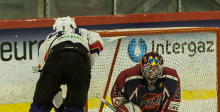 JAHL: "Prizma" - "Venta 2002" 7:4