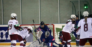 Latvijas sieviešu izlase izšķirošajā spēlē zaudē Lielbritānijai