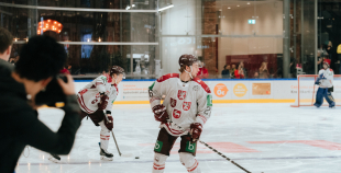 “Akropoles” ledus arēnā prezentētas Latvijas hokeja izlases jaunās formas