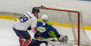 Saulietim četri vārti un piespēle, "MOGO" otrajā spēlē sagrauj "Prizma"