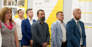 Aigars Kalvītis pārliecinoši ievēlēts par Latvijas Hokeja federācijas prezidentu