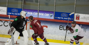 FOTO: Latvijas izlases treniņš "Volvo ledus hallē" (09.04.)