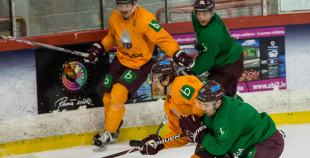 Nosaukts Latvijas nacionālās hokeja izlases sastāvs pēdējām pārbaudes spēlēm ar Šveici