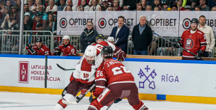 Hokeja leģendu spēles pamatlaiks noslēdzas ar draudzīgu neizšķirtu