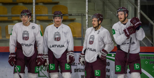FOTO: Latvijas izlases treniņš "Volvo ledus hallē" (09.04.)