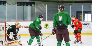 FOTO: Latvijas izlases treniņš pirms došanās uz Dāniju