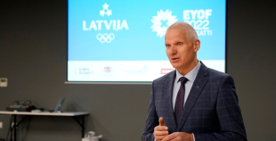FOTO: Paziņo Latvijas izlases sastāvu un karognesēju Jaunatnes olimpiādei