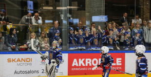 Svinīgi noslēgusies Latvijas bērnu un jaunatnes čempionāta hokejā 2018./2019. sezona