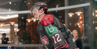 “Akropoles” ledus arēnā prezentētas Latvijas hokeja izlases jaunās formas