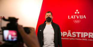 FOTO: Latvijas hokeja izlases dodas uz Pekinas olimpiskajām spēlēm