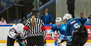 Vakar tika aizvadīta pirmā "Optibet" Baltijas sieviešu hokeja čempionāta spēle starp SHK "Laima" un "L&L Hope"