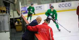 FOTO: Latvijas hokeja izlase aizvada pirmo treniņu gatavojoties pasaules čempionātam