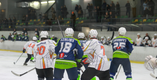 Virslīga: HK "Mogo" ar 8:2 apspēlē "Pārdaugavas" hokejistus