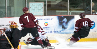 Latvijas hokeja izlases treniņš 24.03.2017.