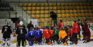 Hārtlija vadībā izlase gatavojas cīņai pret Kanādu