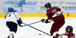 Latvijas izlase sagrauj Itāliju un iekļūst Jaunatnes olimpiādes pusfinālā