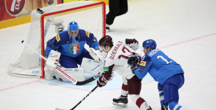 Latvija izlase izdara 65 metienus un apspēlē Itālijas valstsvienību 