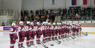 Latvijas sieviešu izlase Pasaules čempionāta atklāšanas mačā piekāpjas Slovākijai