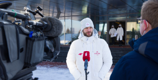 FOTO: Latvijas hokeja izlases dodas uz Pekinas olimpiskajām spēlēm