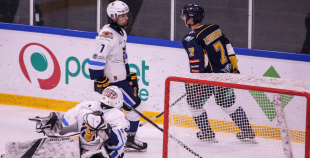 FOTO: "Kurbads" - HS "Rīga" 9:0