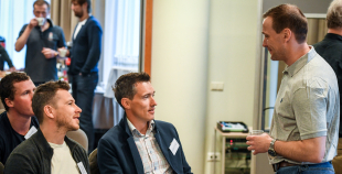 Boba Hārtlija seminārs pulcē 80 trenerus no Latvijas un ārvalstīm