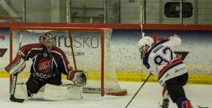 JAHL: "Prizma" - "Venta 2002" 7:4