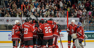 Hokeja leģendu spēles pamatlaiks noslēdzas ar draudzīgu neizšķirtu