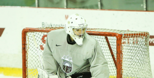 FOTO: U-20 izlases pirmdienas ledus treniņš "Volvo" ledus hallē 