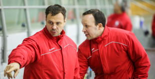 Latvijas nacionālā izlase treniņspēlē uzveic Latvijas U-18 valstsvienību