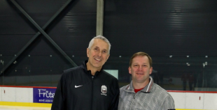 Ielūkojies Boba Hārtlija treneru semināra aizkulisēs 