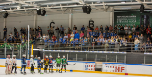 FOTO: Apbalvotas LBJČH labākās komandas un rezultatīvākie spēlētāji