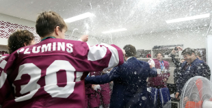 Latvijas 3x3 hokeja izlasei zelta medaļas!