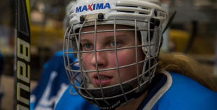 Vakar tika aizvadīta pirmā "Optibet" Baltijas sieviešu hokeja čempionāta spēle starp SHK "Laima" un "L&L Hope"