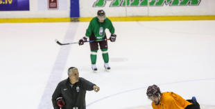 Latvijas hokeja izlase aizvada pirmo treniņu pirms gaidāmā turnīra Francijā