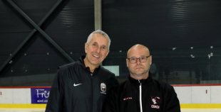 Ielūkojies Boba Hārtlija treneru semināra aizkulisēs 