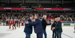 Hokeja leģendu spēles pamatlaiks noslēdzas ar draudzīgu neizšķirtu