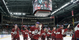 Latvijas izlase pirmajā spēlē atzīst Norvēģijas pārākumu