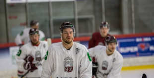 FOTO: Latvijas izlases treniņš "Volvo ledus hallē" (09.04.)