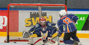 FOTO: Apbalvotas LBJČH labākās komandas un rezultatīvākie spēlētāji