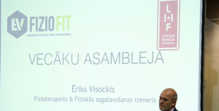 LHF rīkoto Vecāku asambleju apmeklē interesenti ļoti kuplā skaitā